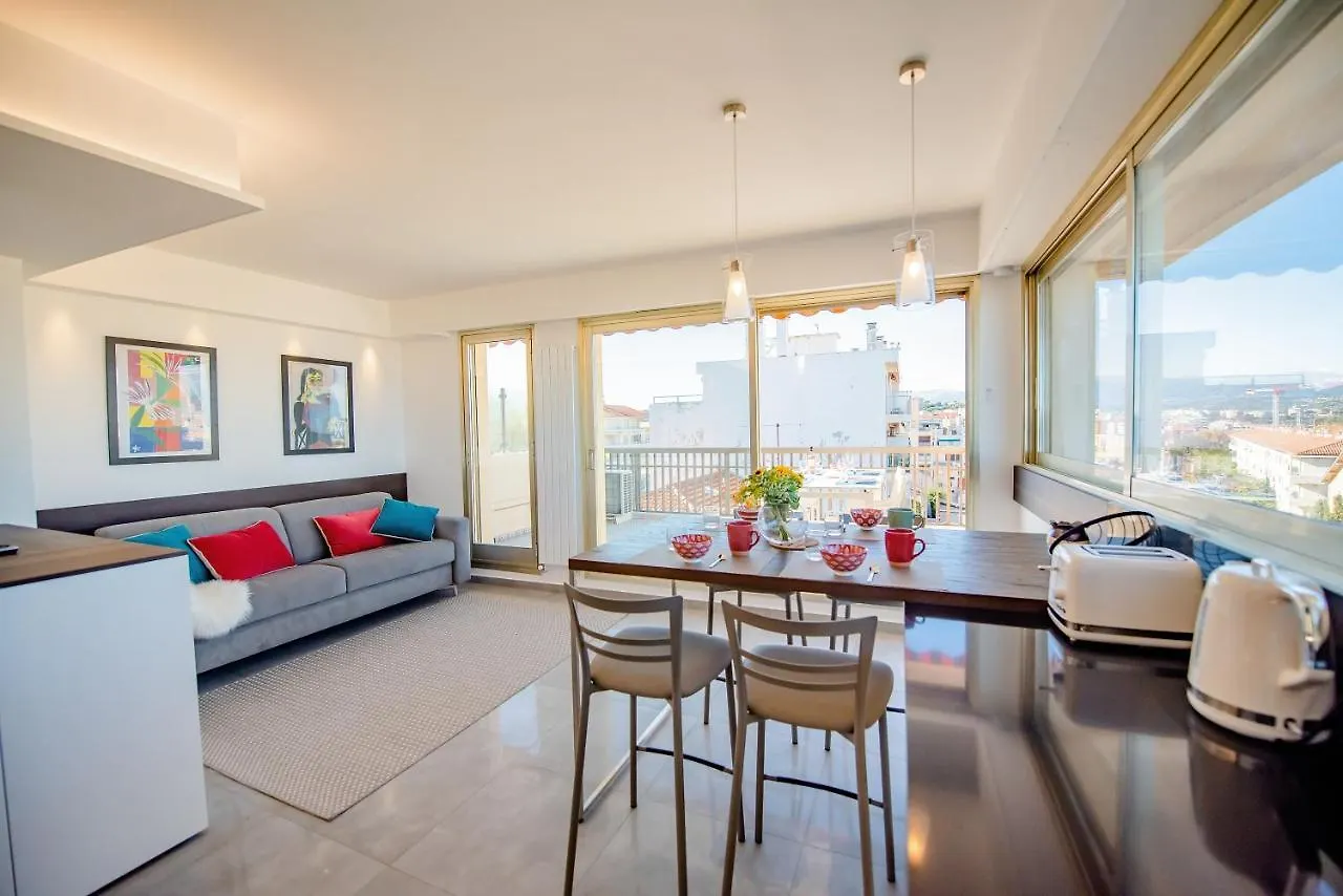 High Standing With Incredible Old Antibes And Sea Views Apartment France