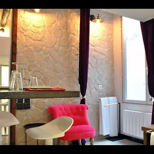 Cosy Marais , Paris France