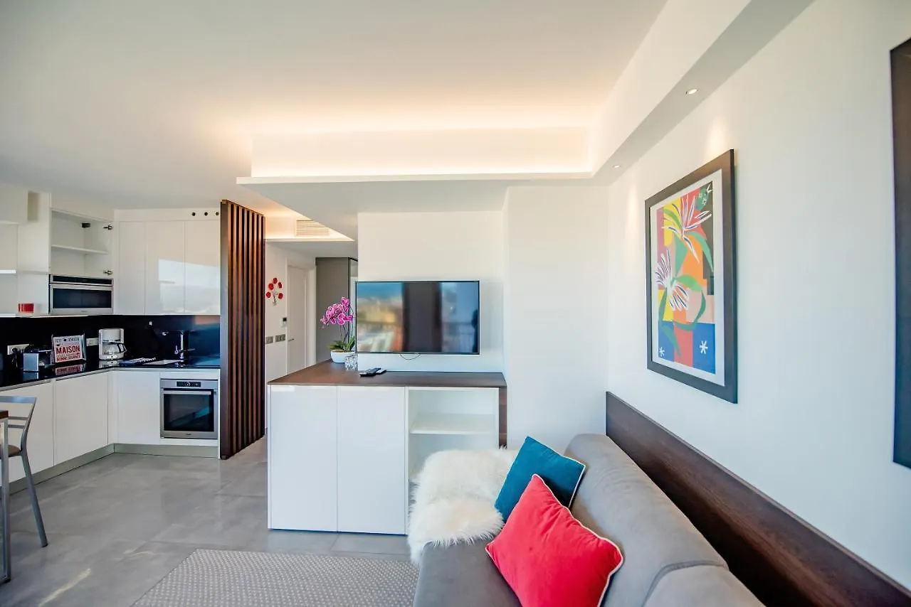 High Standing With Incredible Old Antibes And Sea Views Apartment